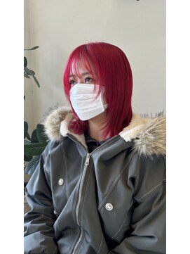 アフェクション 大曽根店 ミディアムレイヤーハッシュカットワインレッド