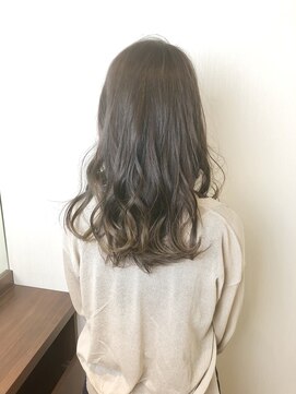カプア 仙台駅前店(Kapua) 10代20代30代◎大人可愛い艶カラー ミルクティーベージュ