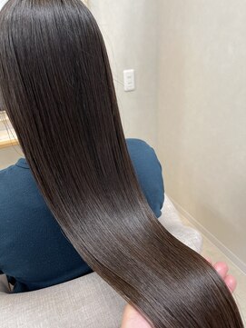 マロ(Maro) 美髪ストレート