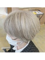 ヘアー キュア トランク(Hair Cure TRUNK) 白髪×ナチュラルアッシュベージュ