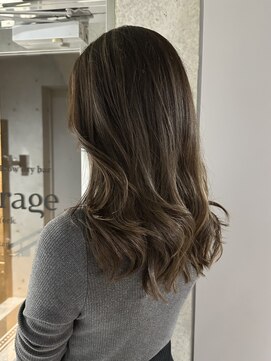 リバレッジ 白金(Leverage) 白髪ぼかしハイライトレイヤーカット30代40代【目黒白金】山岡