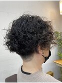 強めのパーマ×マッシュショート