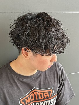 ニアウ 伊勢崎連取店(Niau) 波巻きスパイラルパーマツイストスパイラルパーマシャドウパーマ