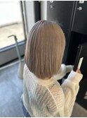 ハイトーンミルクティーベージュ