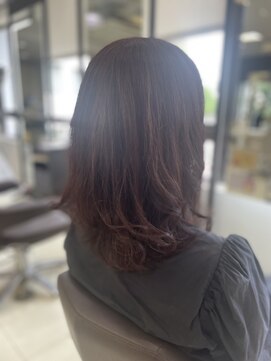 マニッシュ 三鷹駅前店 大人ベリー系カラー