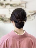 訪問着でシンプルなシニヨン