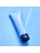 頭皮用トリートメントで保湿