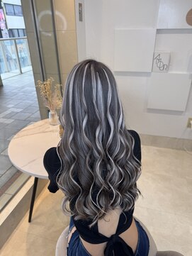 ミルクティー(Milk TEA) グレーカラーハイライト♪