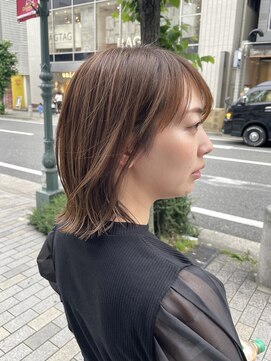 ルフトバイアンビエンテ(Luft by ambiente) 切りっぱなしボブ 外ハネ【坂根】