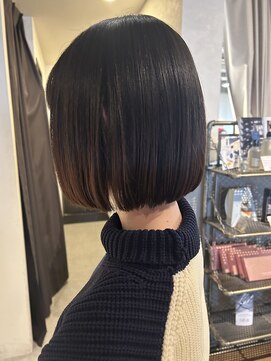 ニナ 梅田(nina) 丸みボブ