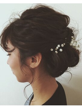 アールディー(RD.) かすみ草アレンジ