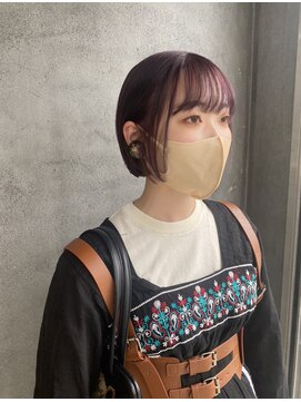 ハグ 横浜(HUG) ミニボブ×デザインカラー