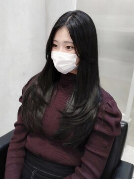 トッカ ヘアアンドトリートメント バイ リウム(tocca hair&treatment by Rium) 《韓国ヘア》暗髪×レイヤードカット