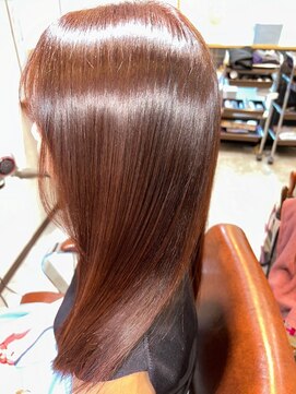 エスト(est) 髪質改善/新宿/西新宿/トリートメント/白髪染め/白髪ぼかし