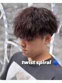 【大人縦落ちツイストスパイラル】刈り上げメンズショートパーマ