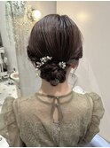 ヘアセット　サイドねじりシニヨン