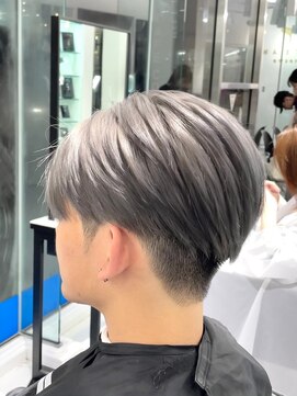 オーシャントーキョー(OCEAN TOKYO) 刈り上げセンターパート