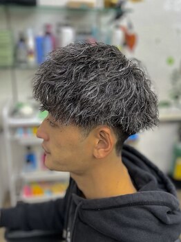 プライベートサロン グリーン privatesalon GREENの写真/【新町駅徒歩2分】カラー/パーマが大得意なメンズサロン！特にメッシュが人気です◎