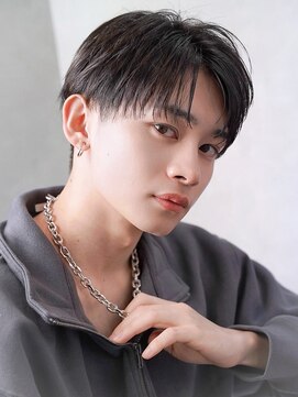 ゼロ 渋谷(XeRo) ツーブロック刈り上げ【韓国風ナチュラルスタイル】