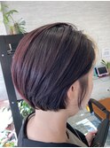 ワインレッドなショートボブ