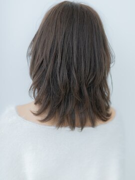 カバーヘア ブリス 上尾西口店(COVER HAIR bliss) 黒髪ダークアッシュ小顔バタフライカットレイヤーX上尾30代40代