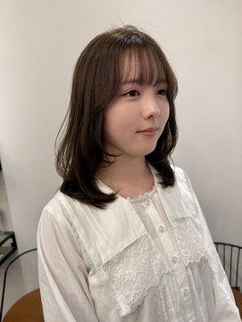 リリアーナ(LILIANA) 池袋 イルミナカラー レイヤー 小顔カット ベージュ♪