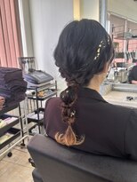 マイノリティー 石橋店(Minority)&nbsp;編み下ろし　金箔　お呼ばれヘア