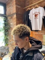 フォーコーナーズ(Four Corners)&nbsp;金髪坊主