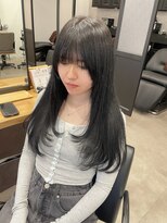 ブランシェ 名鉄小幡駅前店&nbsp;ブルーブラック×レイヤーカット
