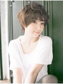 くしゅくしゅショートヘアで横顔美人に♪