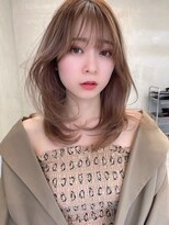 ラル 立川(lar)&nbsp;クリアピンクベージュ_オリーブベージュレイヤーカット