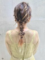 ディア(.eer)&nbsp;°＊ 編み込み × 三つ編み × 編みおろし ＊°