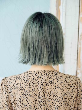 ヘアアンドリラクゼーション シャッセ(Hair&Relaxation SASE) パッツンボブ