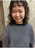 #ミディアムウルフ×スパイラルパーマ#日比野未奈