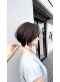 大人可愛い 20代30代40代前下がりショートボブ アッシュ basi