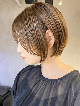 エリマ 調布(elima) ショートボブ ショート ミニボブ ボブ 前下がりボブ 前髪あり