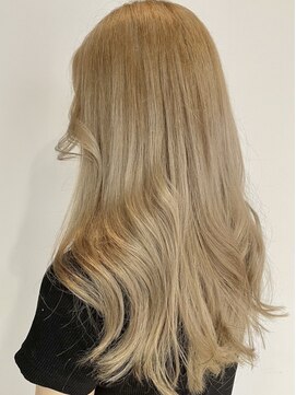 ヴァンクラウドフロムコウベ(VENT CLOUD from KOBE) 20代30代40代大人可愛いミルクティーベージュダブルカラー美肌