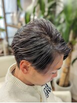 アン(Hair make un)&nbsp;メンズハイライト