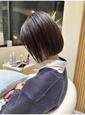 切りっぱなしラインがオシャレ。首も綺麗に見える【ボブ】