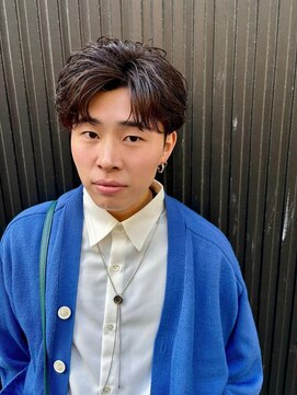 エルオム(EL.HOMME) 韓流リバースコンマバングスタイル