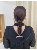 タイトヘア　タイトポニー　フィンガーエイト　参列ヘア