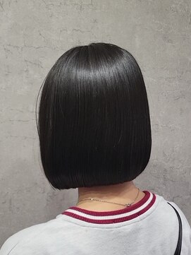 スリー(THREE) 髪質改善トリートメント 縮毛矯正 髪質改善ストレート 酸性