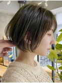 大人ショートボブショートカットココアアッシュくびれミディ