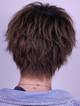 リップス 立川(LIPPS) ラウンドショートネープ