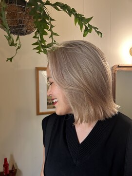 トッテ.. ハイトーン/ベージュ/ホワイトブロンド