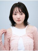 前髪あり顔周りレイヤーウェーブミディアム