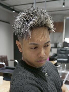 メッツ 原宿(METS) MEN'S/金メッシュ×アップバングショート/短髪/スキンフェード