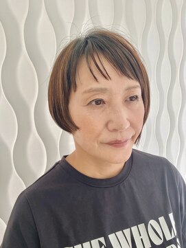 ピケトワール(piquetoile) アシンメトリーショートボブ