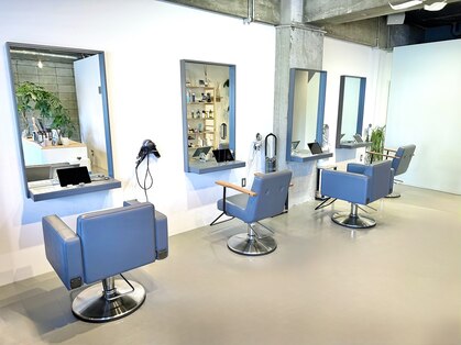 アタッシェ(Attache)の写真