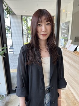 ギフト(GIFT)の写真/【西宮北口×西宮ガーデンズ2分】顔周りで小顔に見せる！骨格や雰囲気に合わせて創り上げるカットが好評◎